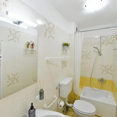 Bellavista, Mini La Salle